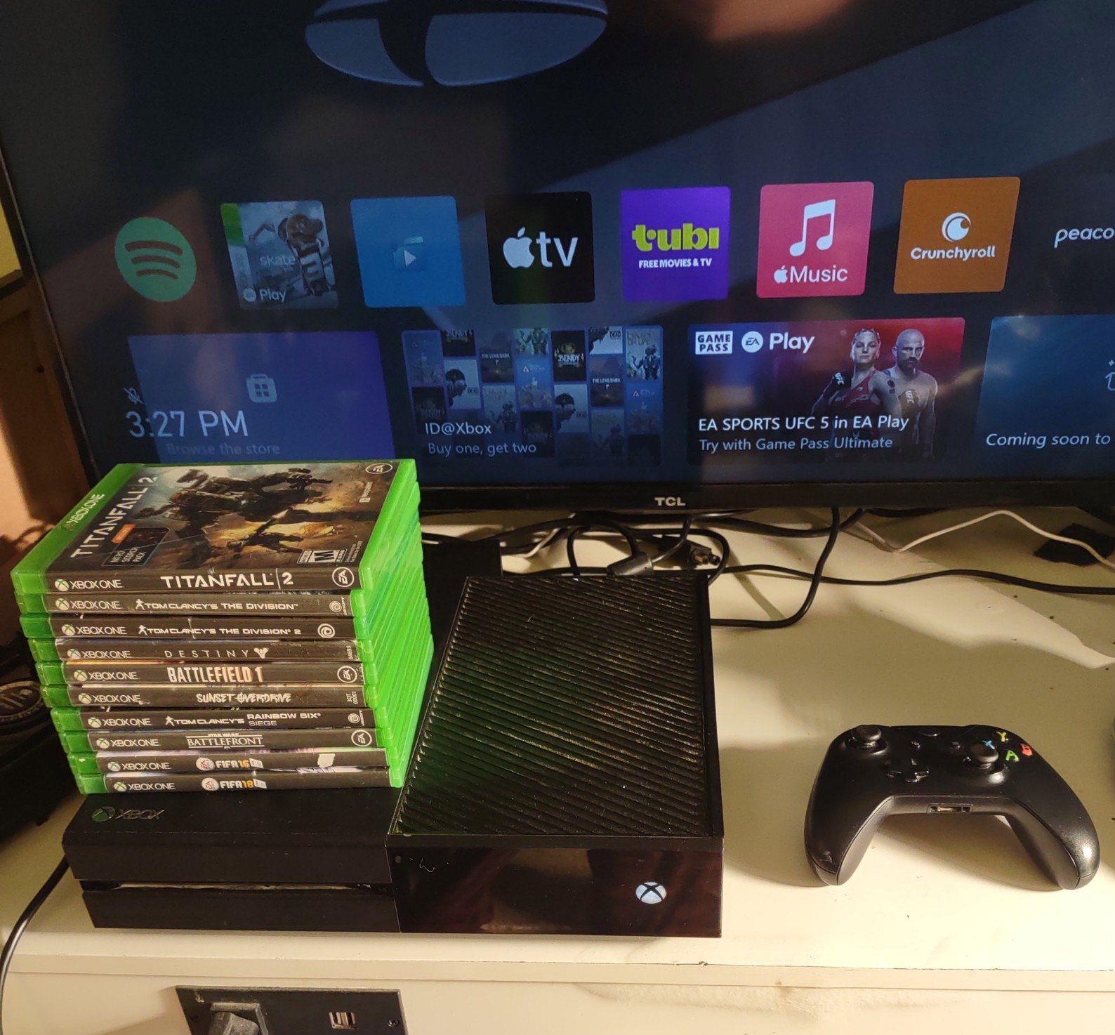 Xbox one Elite 1TB +games