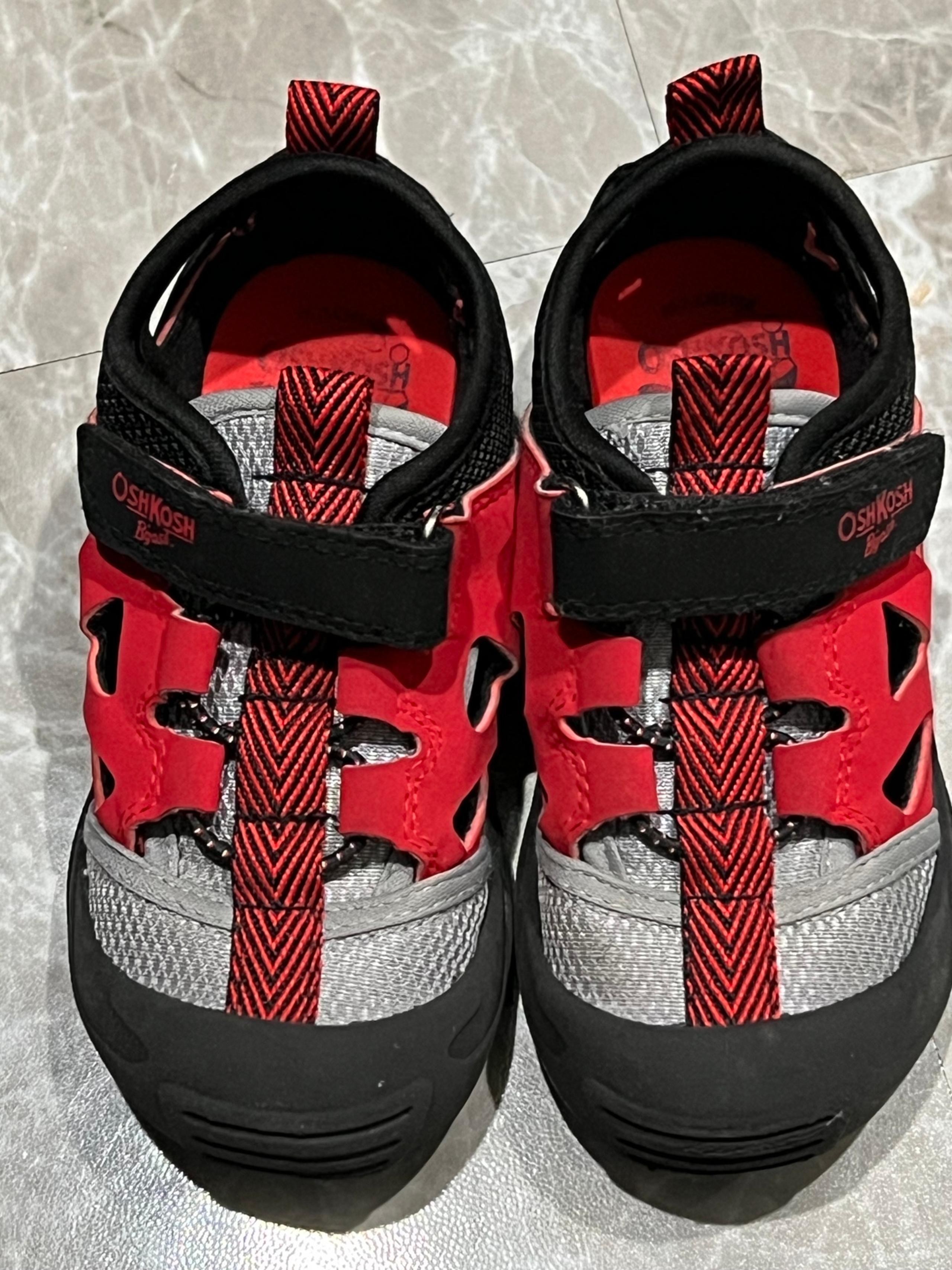 Oshkosh BGOSH Boys Sandal Shoes Red/Black Size 9M