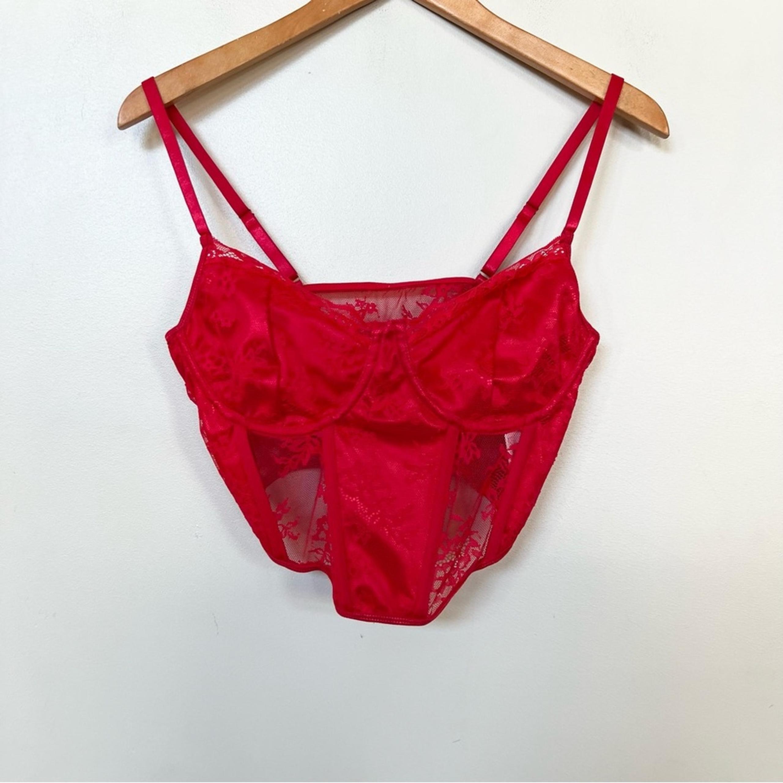New SHEIN Bra Lace Camisole Cami Stitching Vest Top Women’s SIZE L Red Underwire