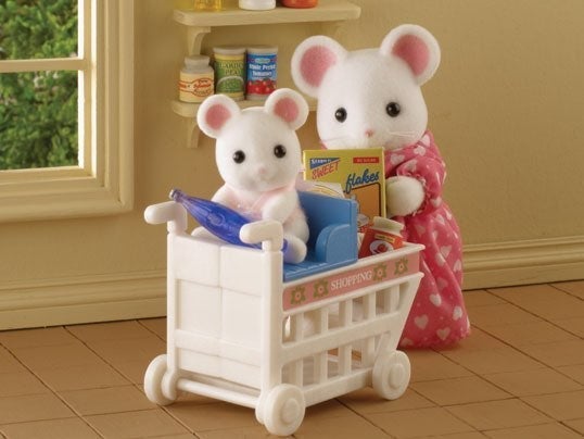 Calico Critters Katie & Mazie Go Shopping