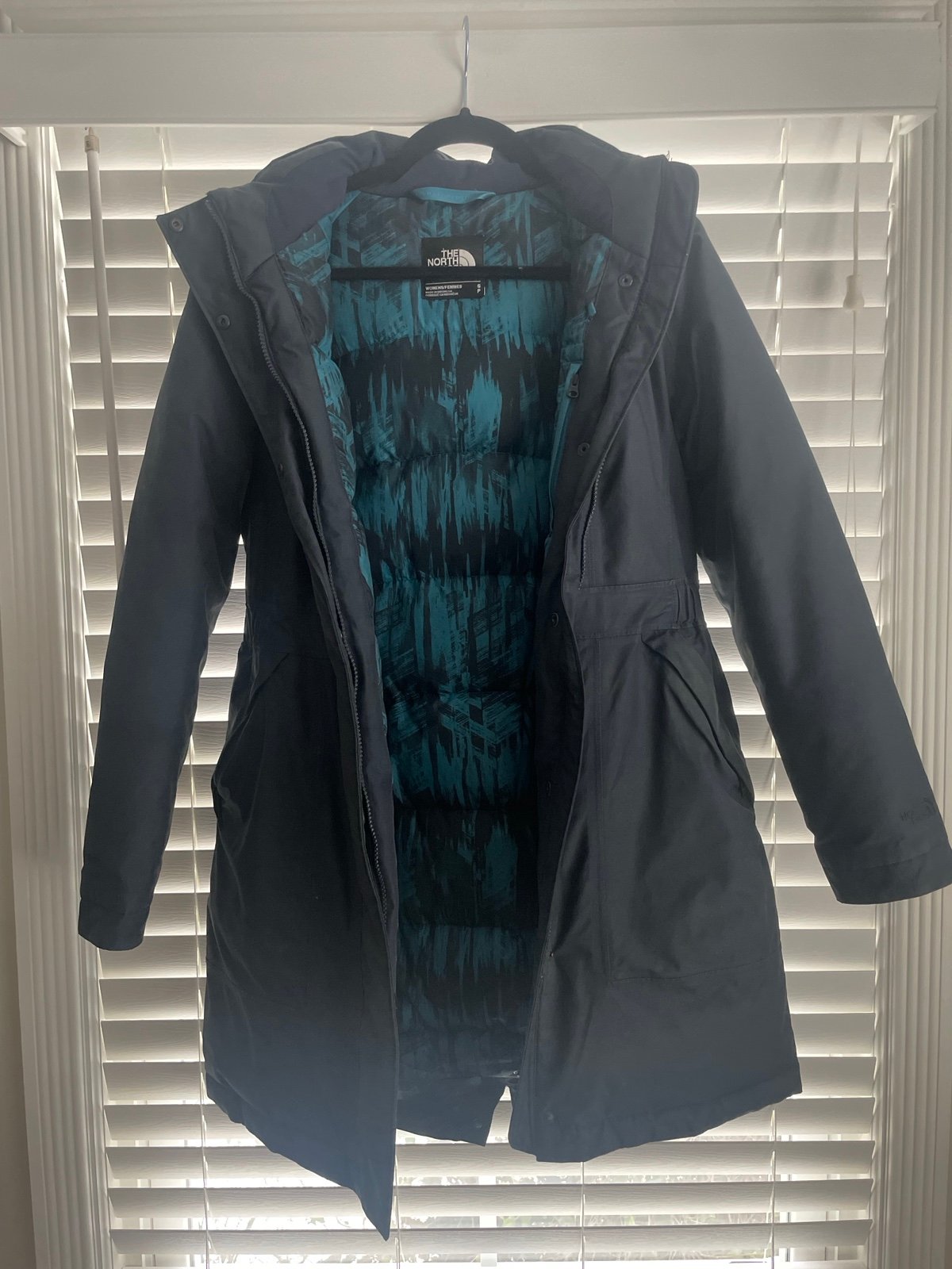 womens north face parka