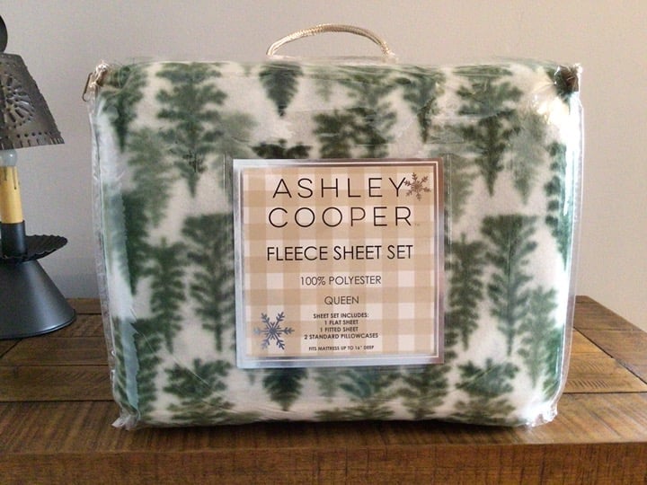 Ashley Cooper Pine Forest Fleece QUEEN Sheet Set