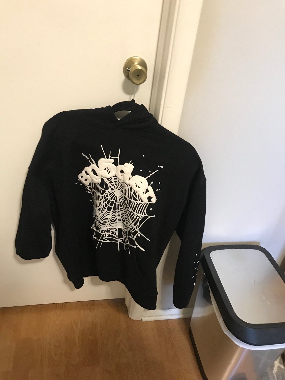 Sp5der Hoodie black and white