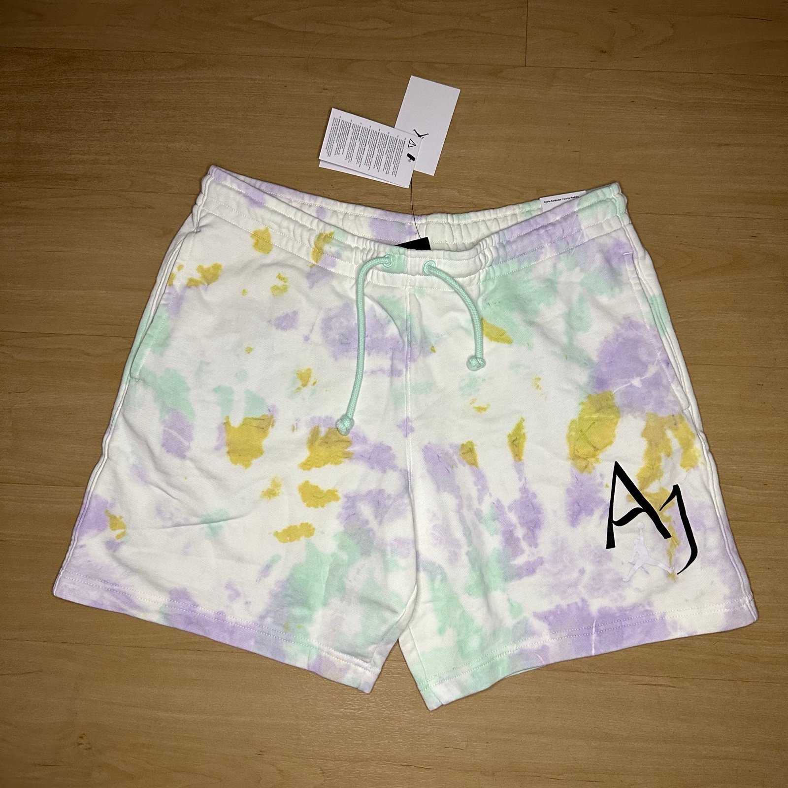 Nike Air Jordan Sport DNA All Over Print Tie Dye Shorts Men’s Size L DM1871-530