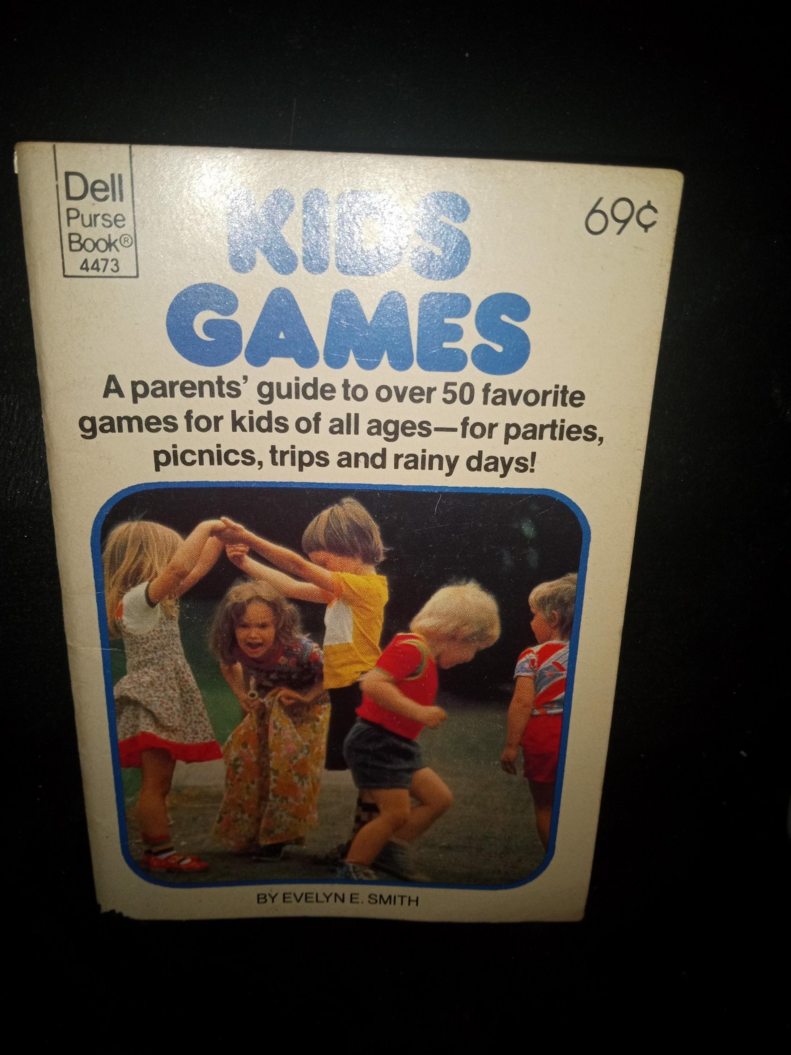 Kids Games Dell Purse book