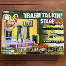 2000 Jakks Pacific WWF Trash Talkin’ Stage Comes with Cool Grapple Gear