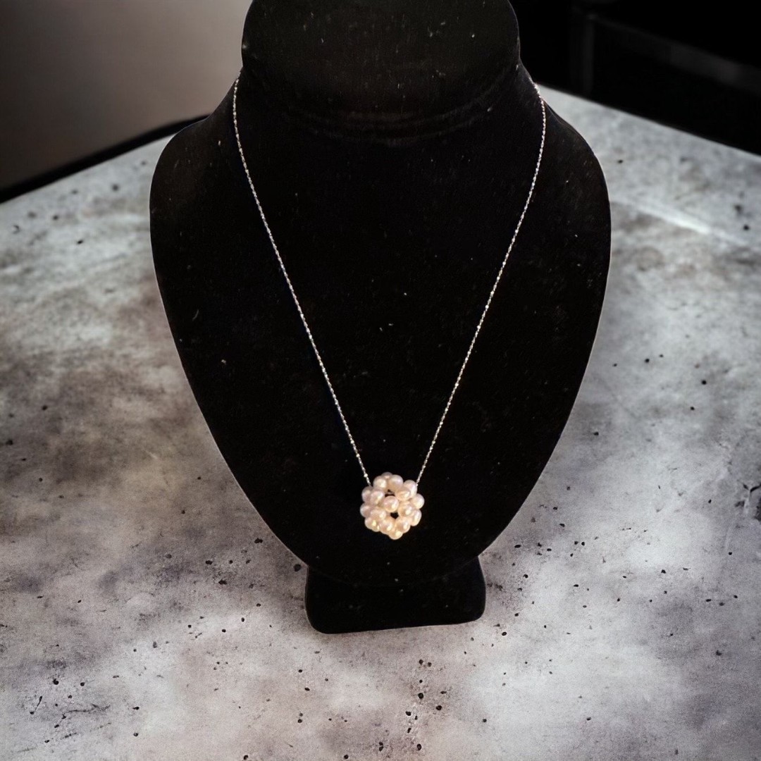 Italy Rice Pearl Pendant Necklace on sterling silver necklace