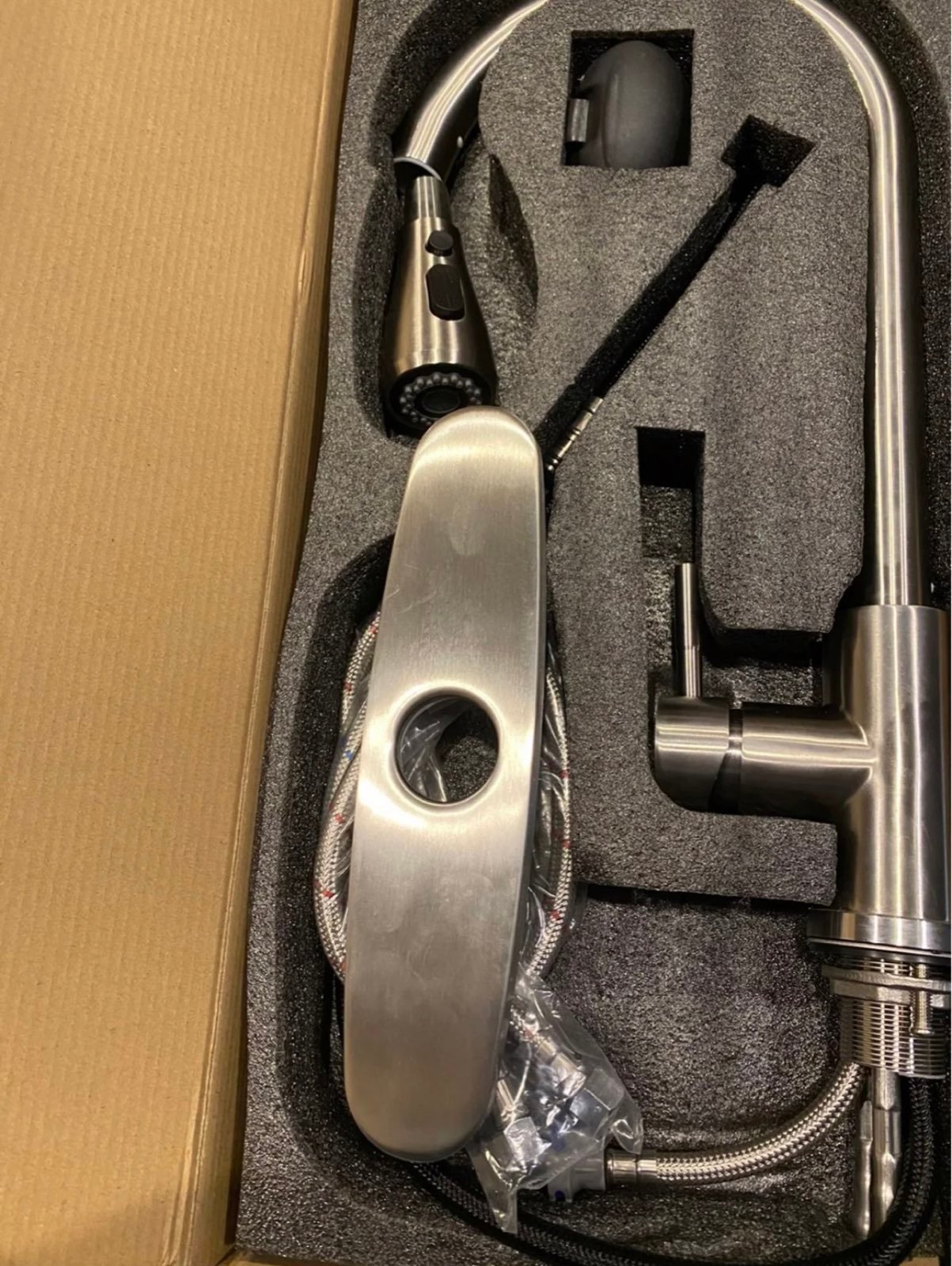 Kitchen faucet