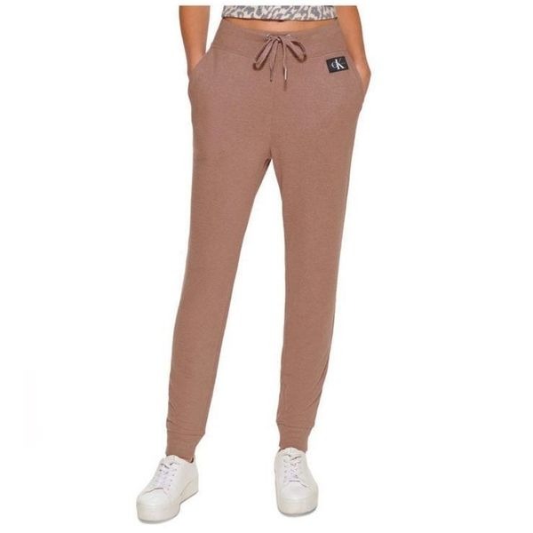 Calvin Klein Jeans Tapered Logo-Patch Joggers, Brand New with tags, L size