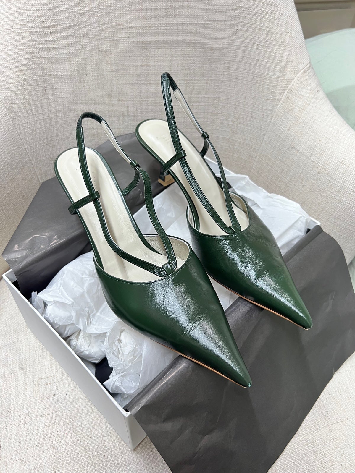 Heeled slingbacks in forest green, by pieton