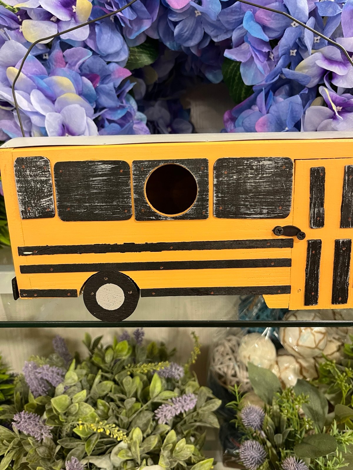SCHOOL BUS BIRDHOUSE