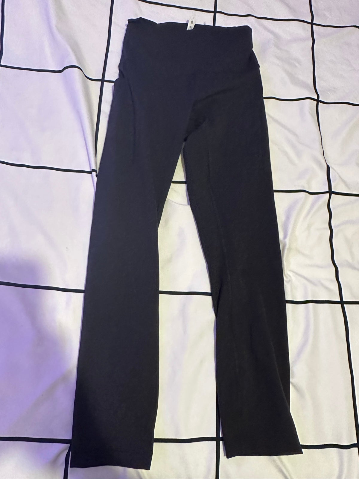 Lululemon leggings size 4