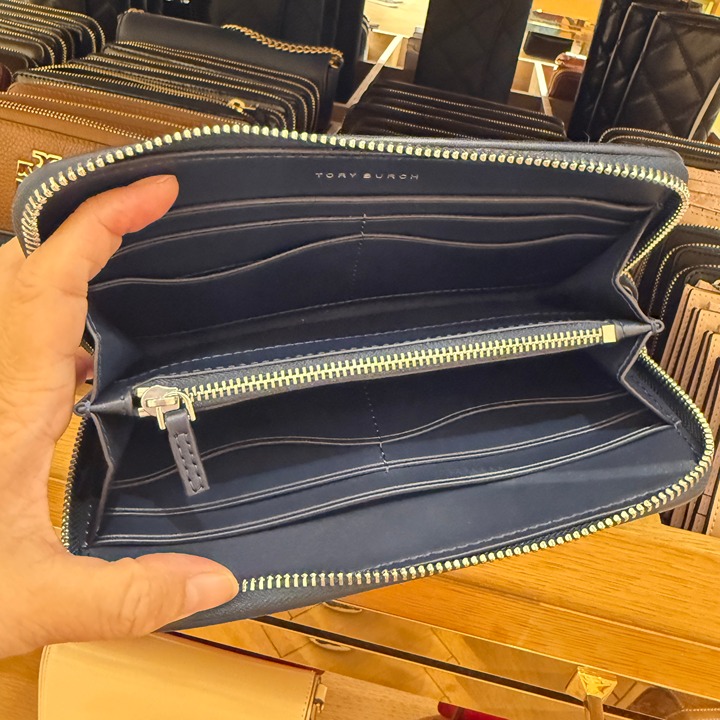 25年★Tory Burch Thea Denim Zip Continental Wallet 162943 Tory Burch Thea Denim Zip Continental Wallet 162943