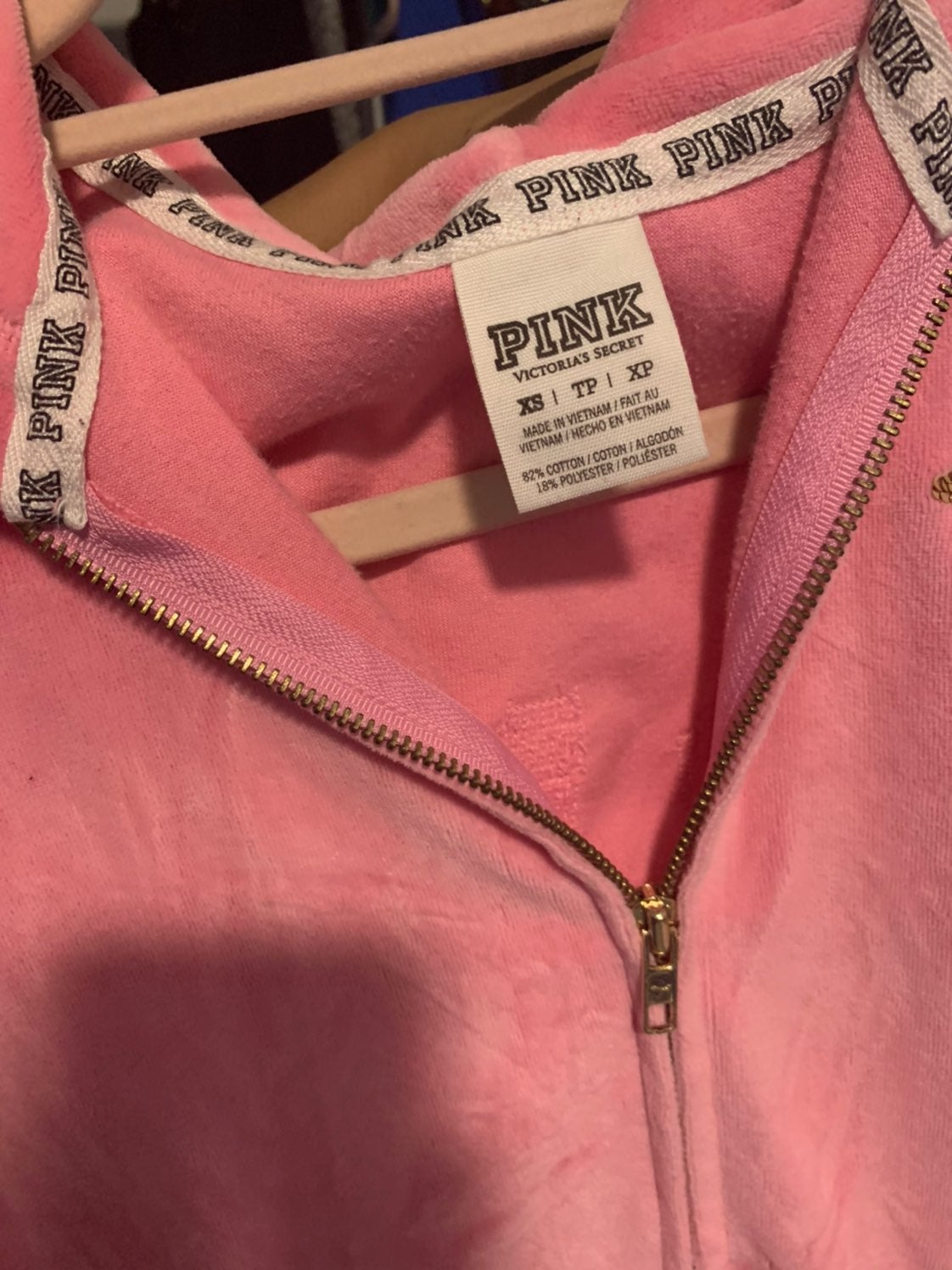 vs PINK sweater