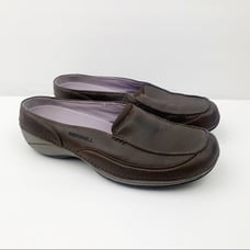 Merrell Women’s Basso Leather Slip On Shoes Brown