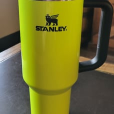 Stanley Neon Yellow 40 oz