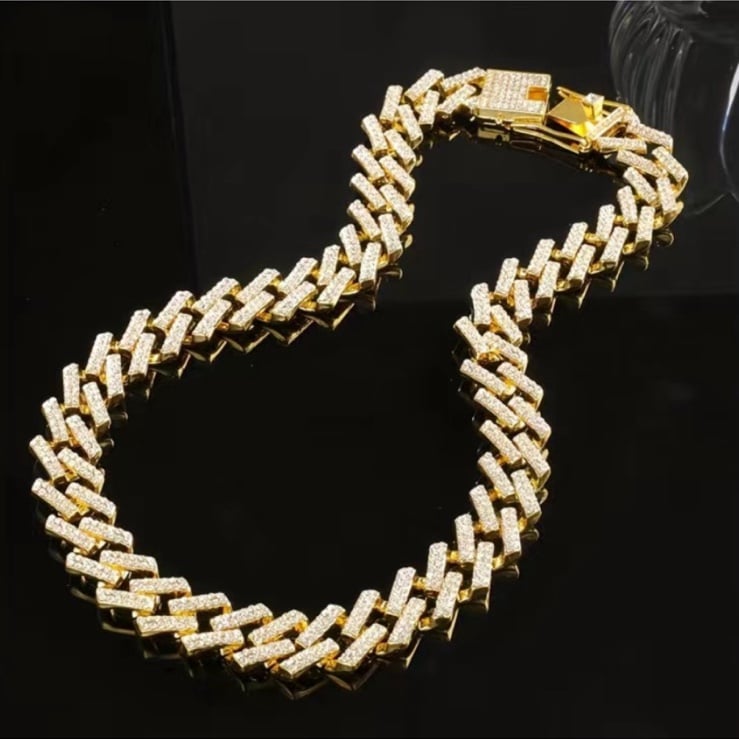 Iced Out Bling Gold Cuban Chain Hip Hop Style Necklace