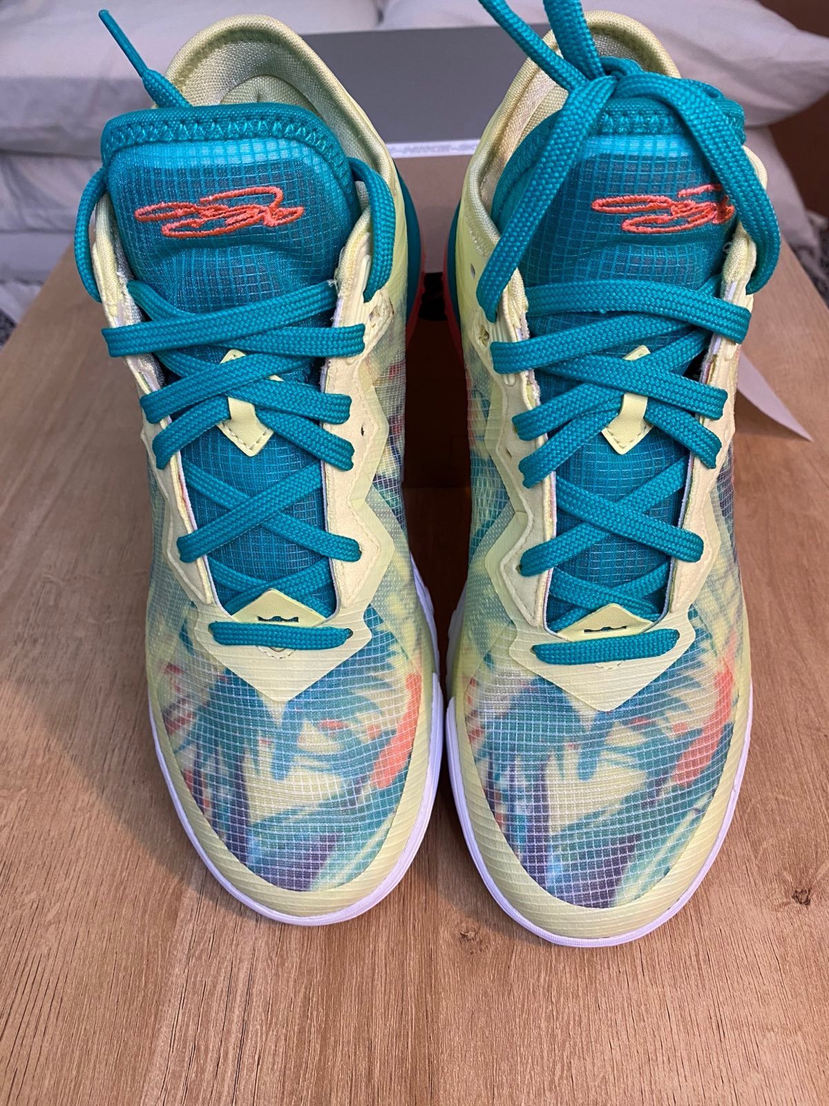 Lebron 18 Low ‘Lebronold Palmer’ 6.5 US