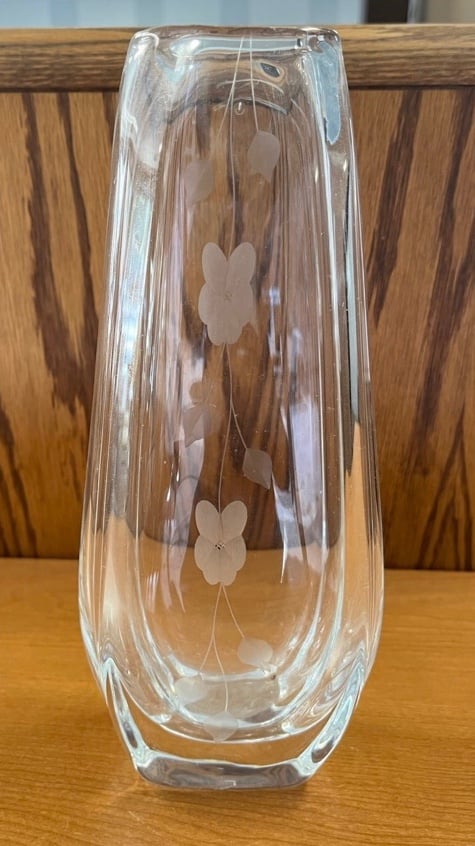 Vase Orrefors Hand Blown Etched Crystal Vase Flower Floral Studio 10” Vintage