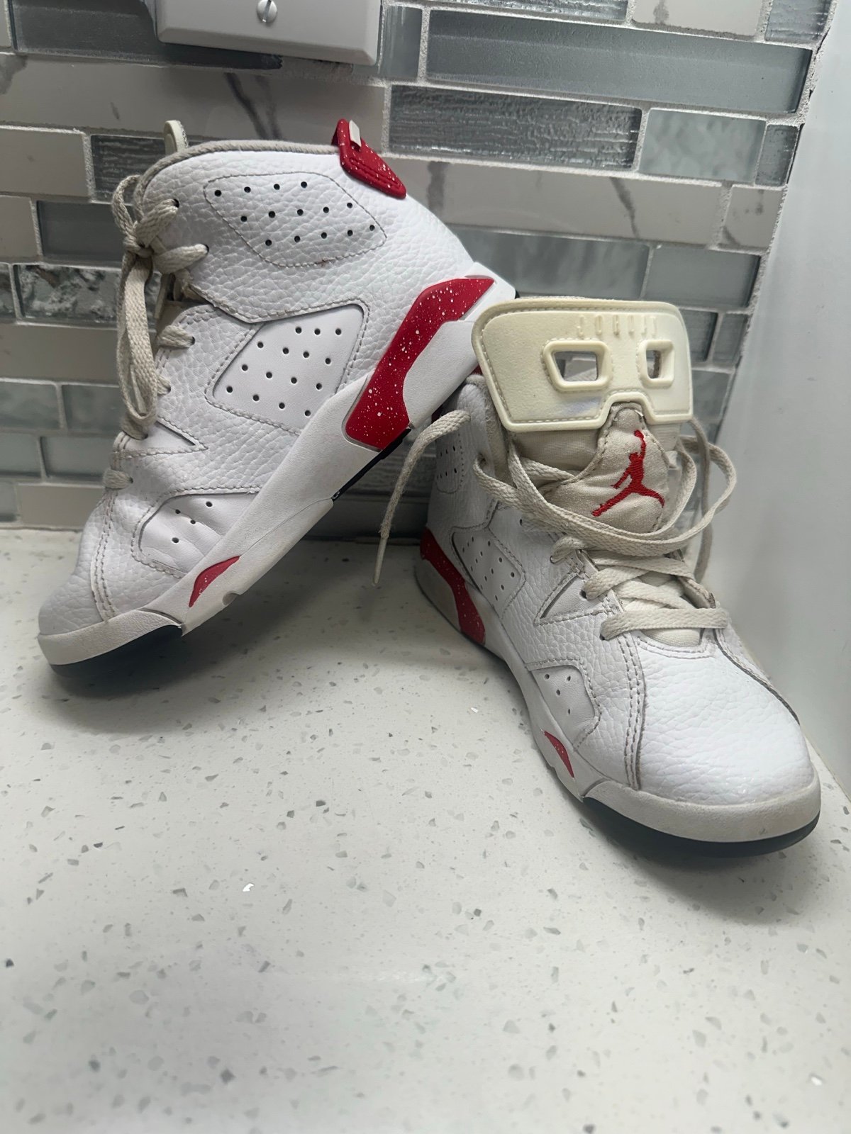 Nike Air Jordan 6 Retro White & Red Shoes University DV3605-162 Size US 13C