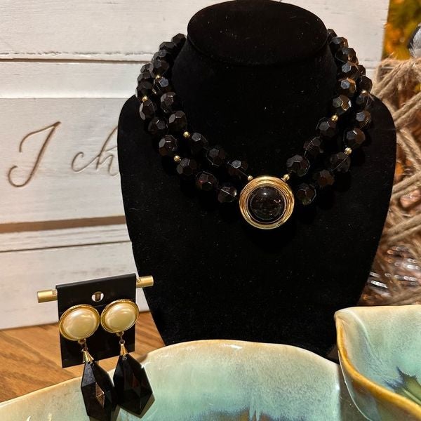 Vintage 1950’s Black Bead Necklace & Matching Earrings Vintage 1950’s Black Bead Necklace & Matching Earrings