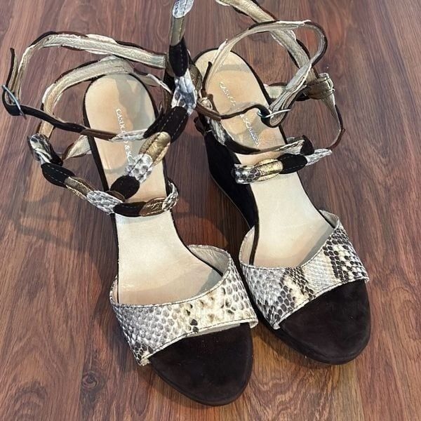 Casuccio & Scalera suede ankle wrap wedge sandals 39 beige brown