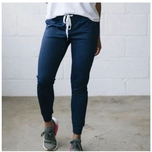 Zyia Navy Blue Cozy Jogger Pants size medium