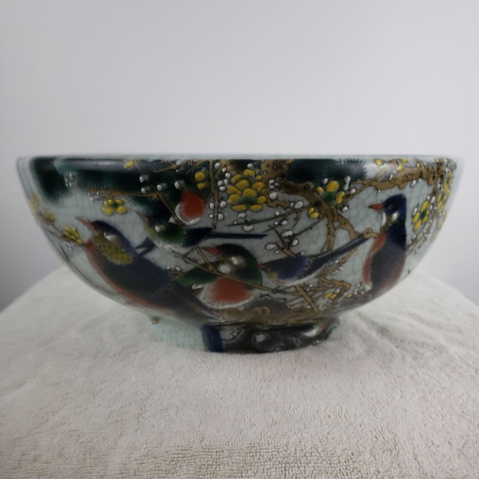 Extra Large Crackle Bird Motif Bowl