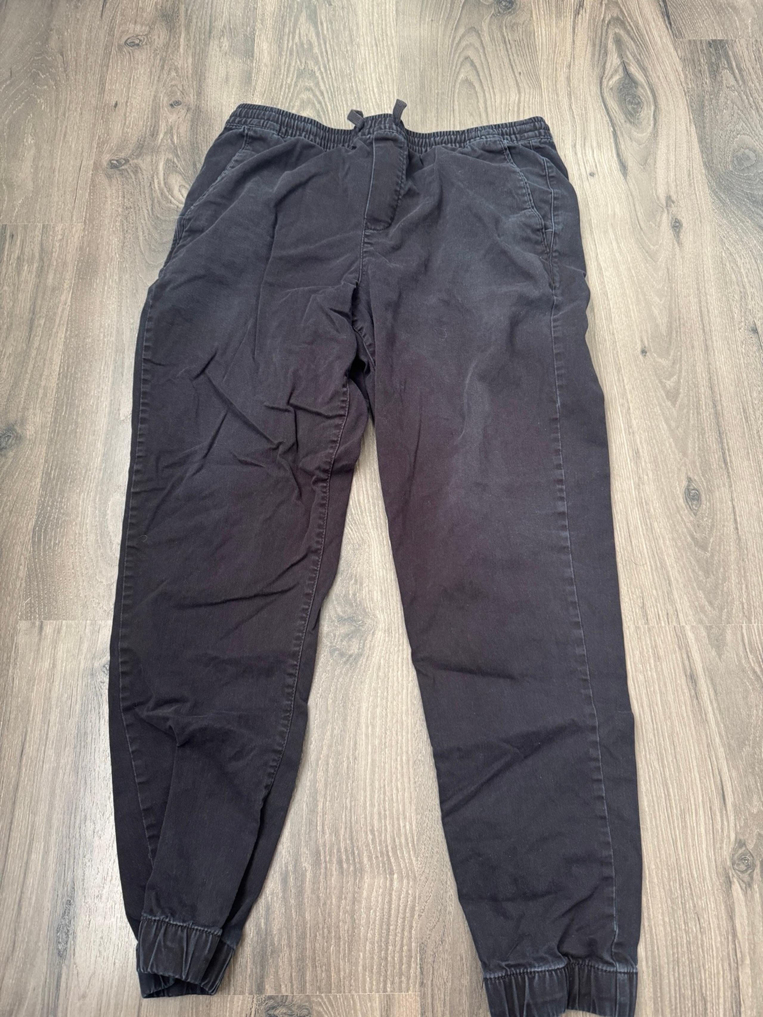 Men Medium Pants