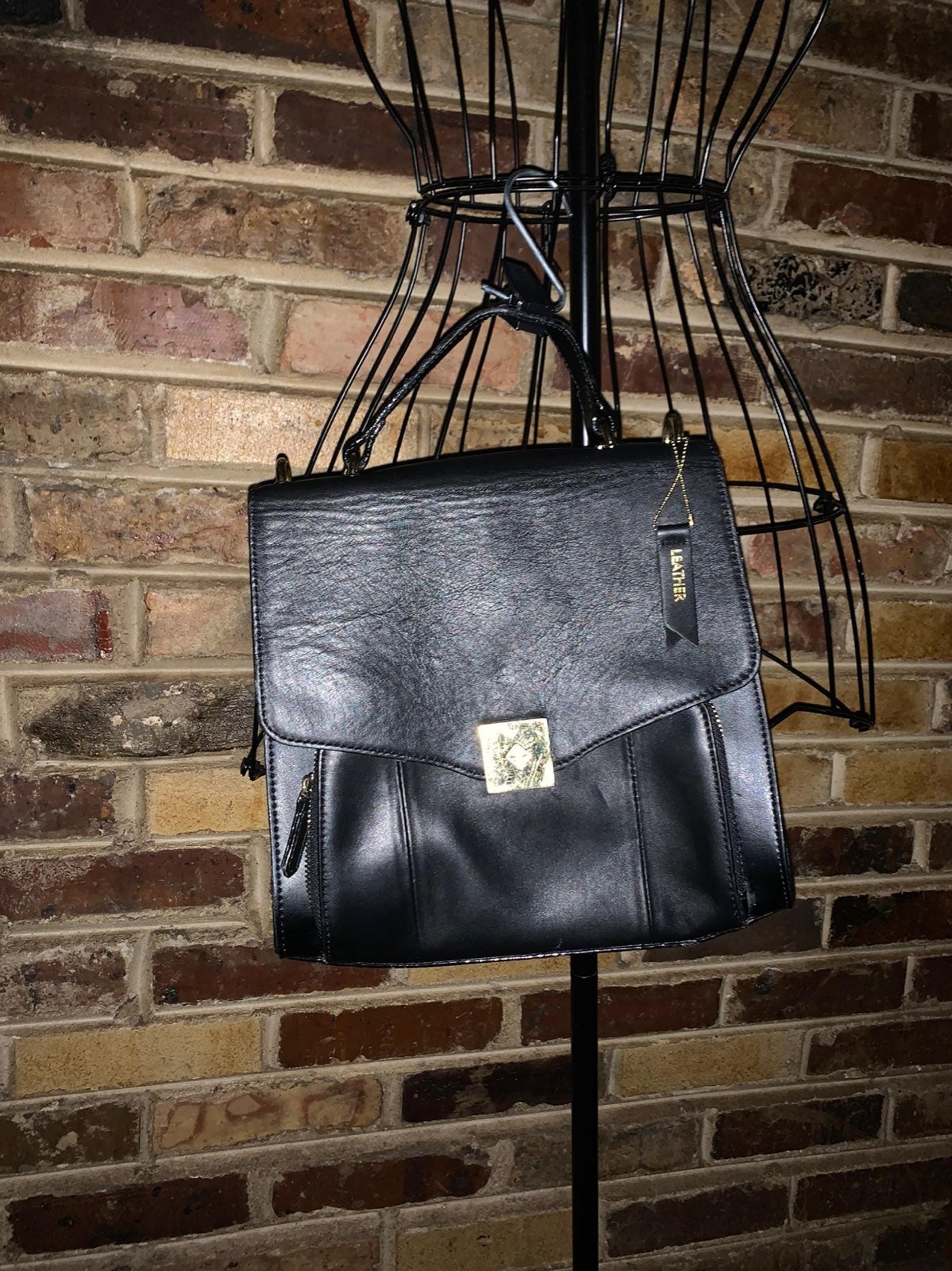 Leather black purse