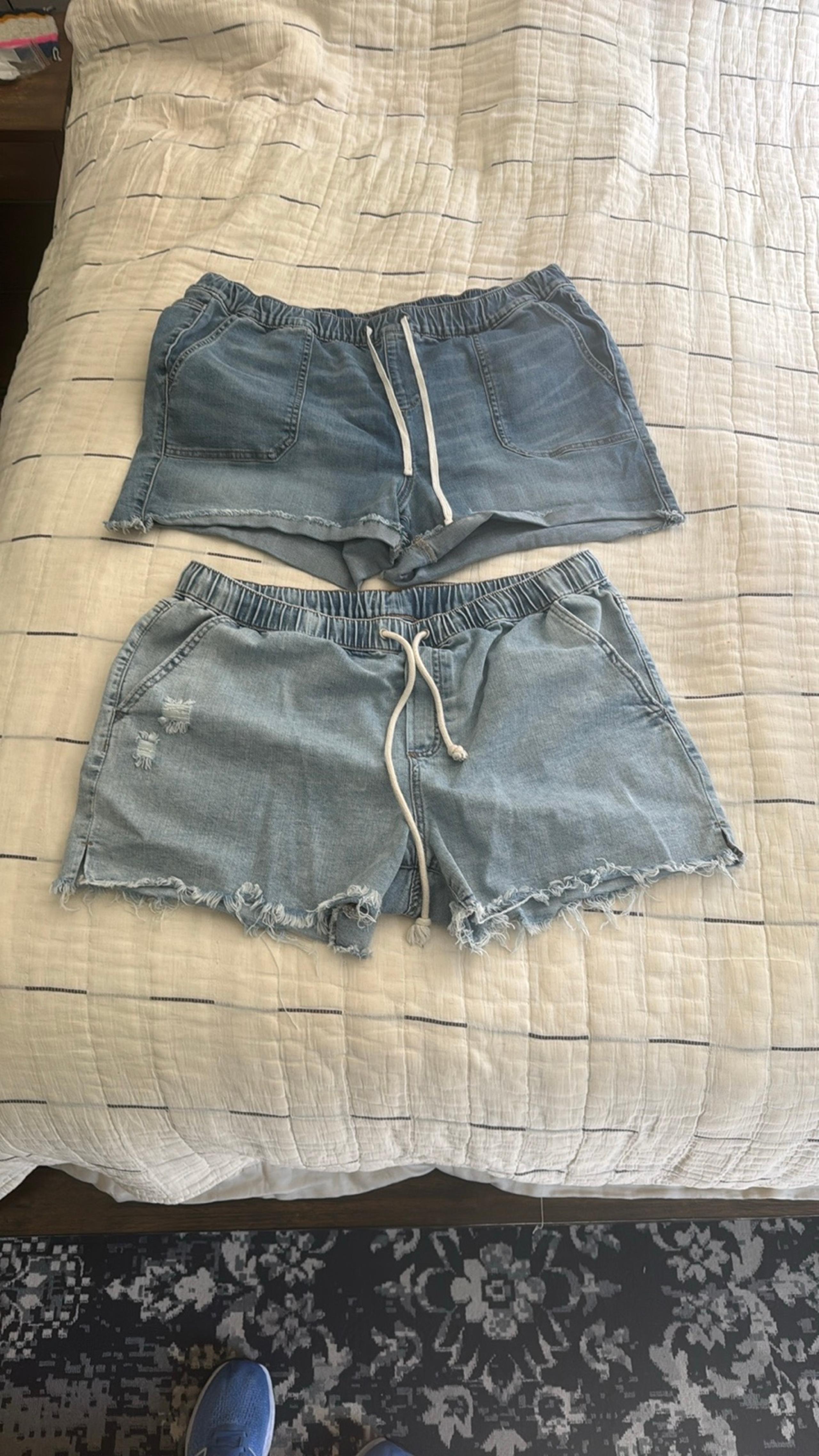 Torrid size 2 drawstring Denim Women’s shorts and No boundaries shorts XXL