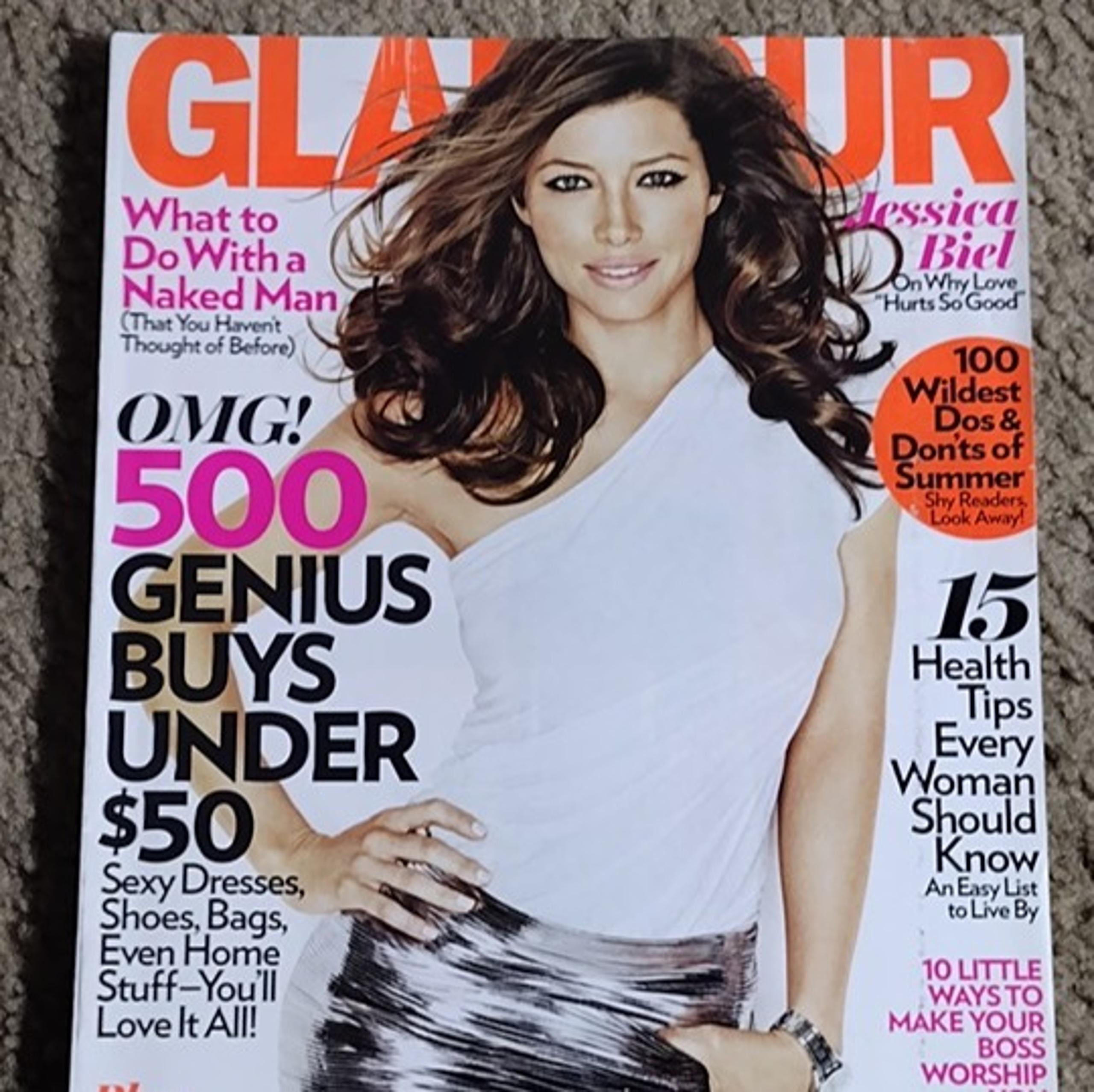 Glamour Magazine July 2010 Sexy Jessica Biel Cover + What To Do With A Naked Man