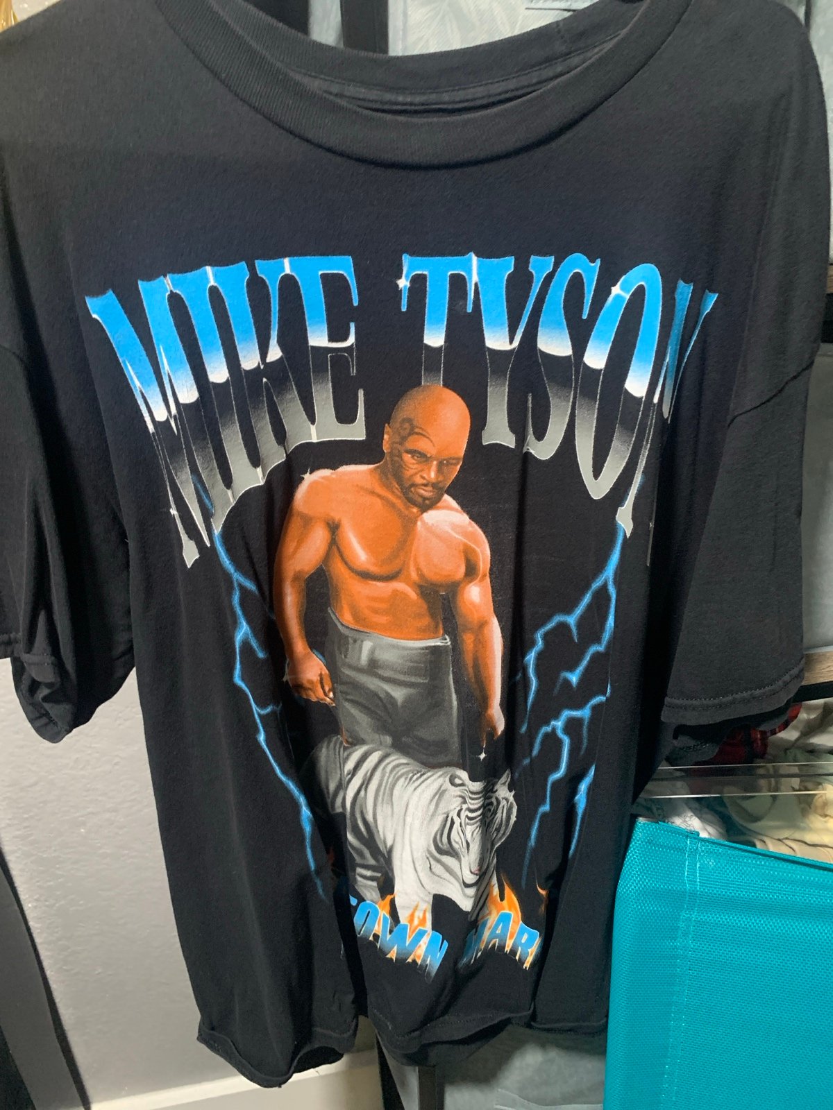 MIKE TYSON X CHINATOWN MARKET SIZE XL SHIRT