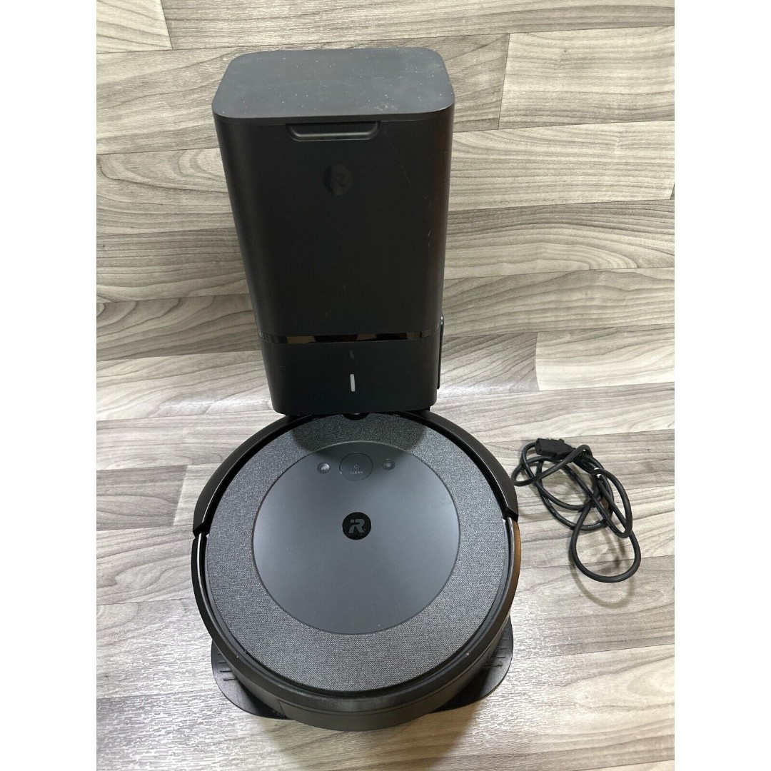 iRobot Roomba I355620 i3plus (3556) Wi-Fi Connected Robot Vacuum with Automatic