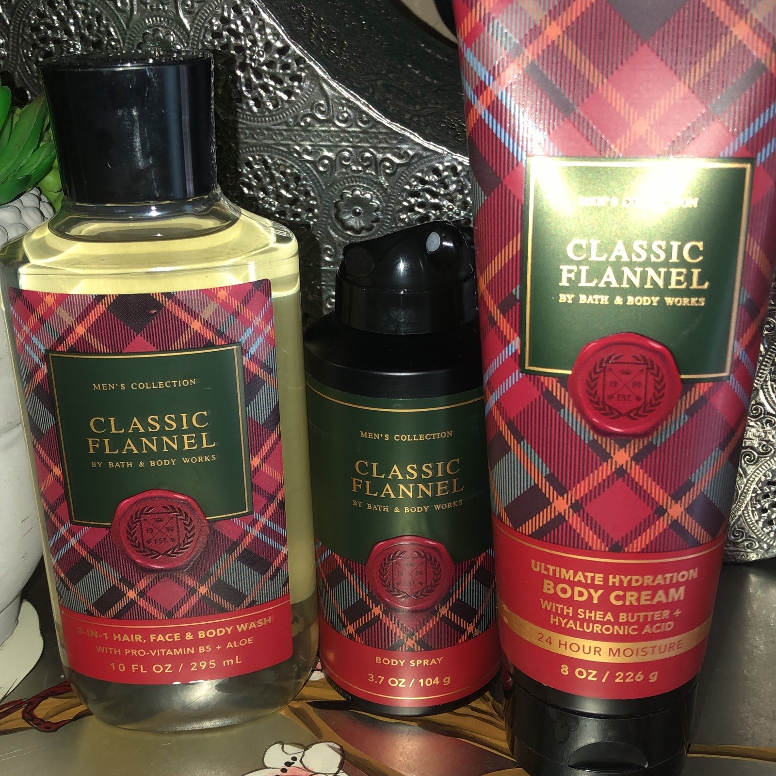 Bath and Bodyworks Men’s Collection Classic Flannel z gift Set combo