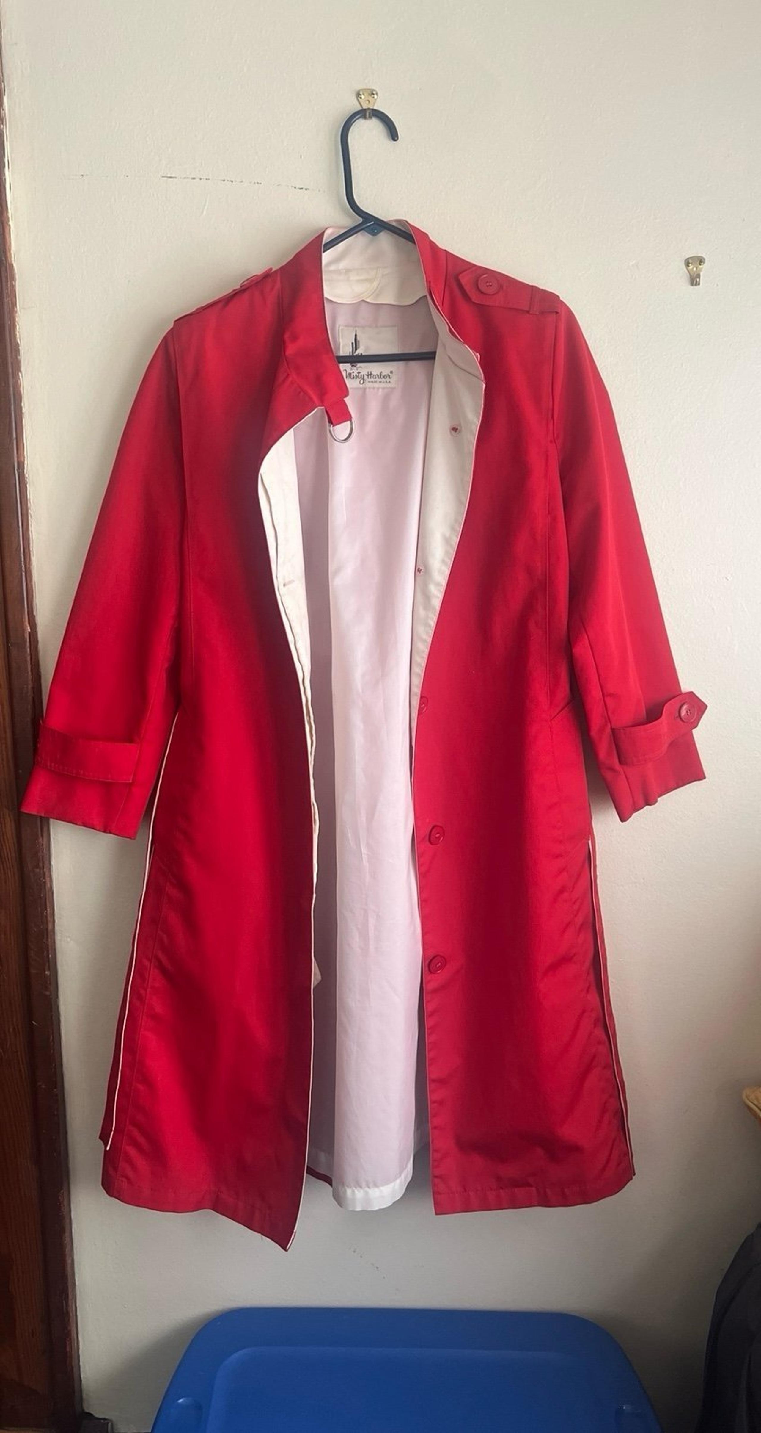 Vintage Misty Harbor Red 3/4 sleeve trench coat - 10 petite