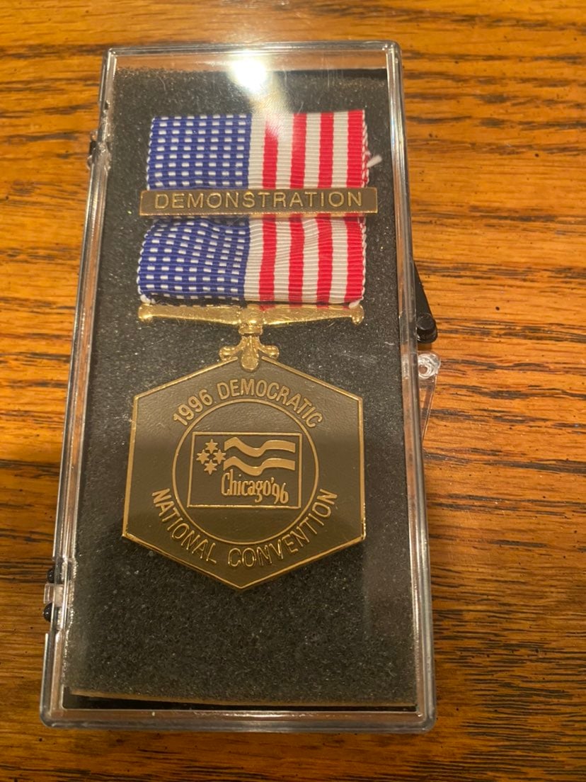 1996 Democratic National Convention Medal and Ribbon Chicago Secret Service