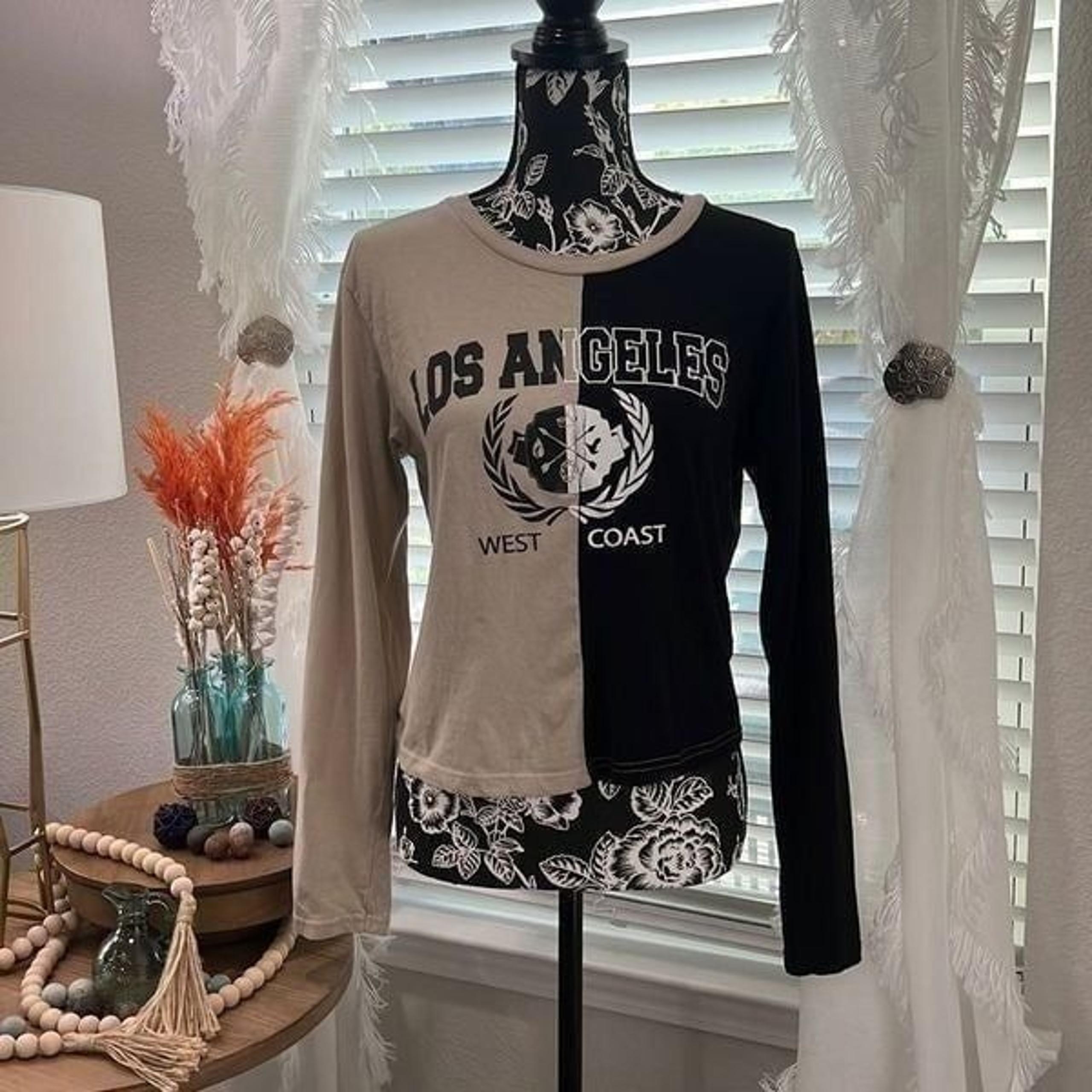 On Fire tan and black Los Angeles West Coast top M