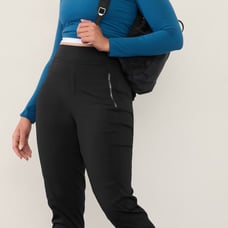 ATHLETA Trekkie North High Rise Jogger, size 16 in BLACK