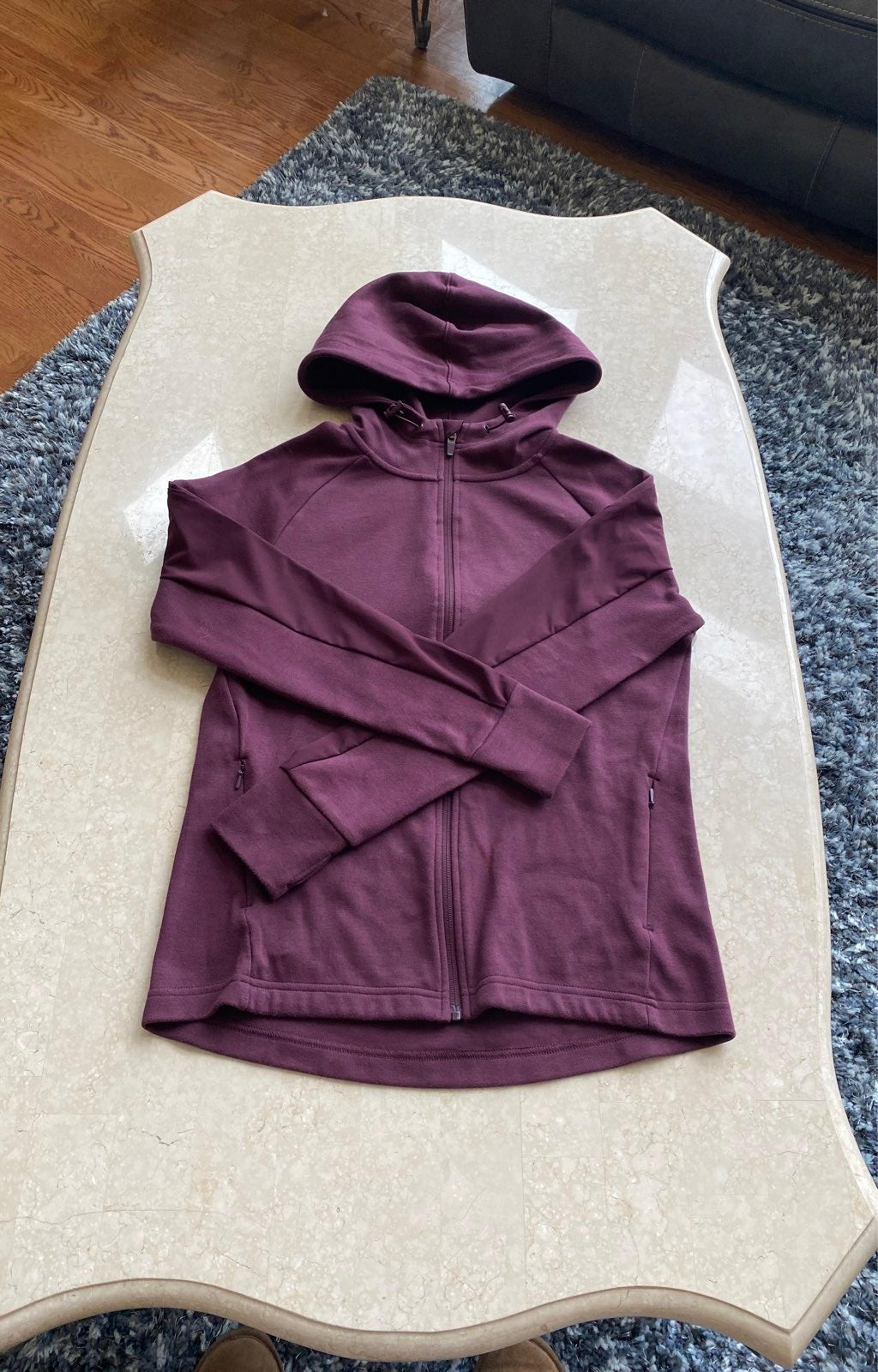 Women's Hoodie M(8-10)