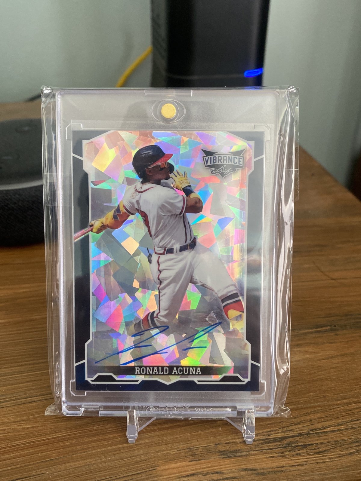 2021 Ronald Acuna Jr Leaf Vibrance On Card Auto