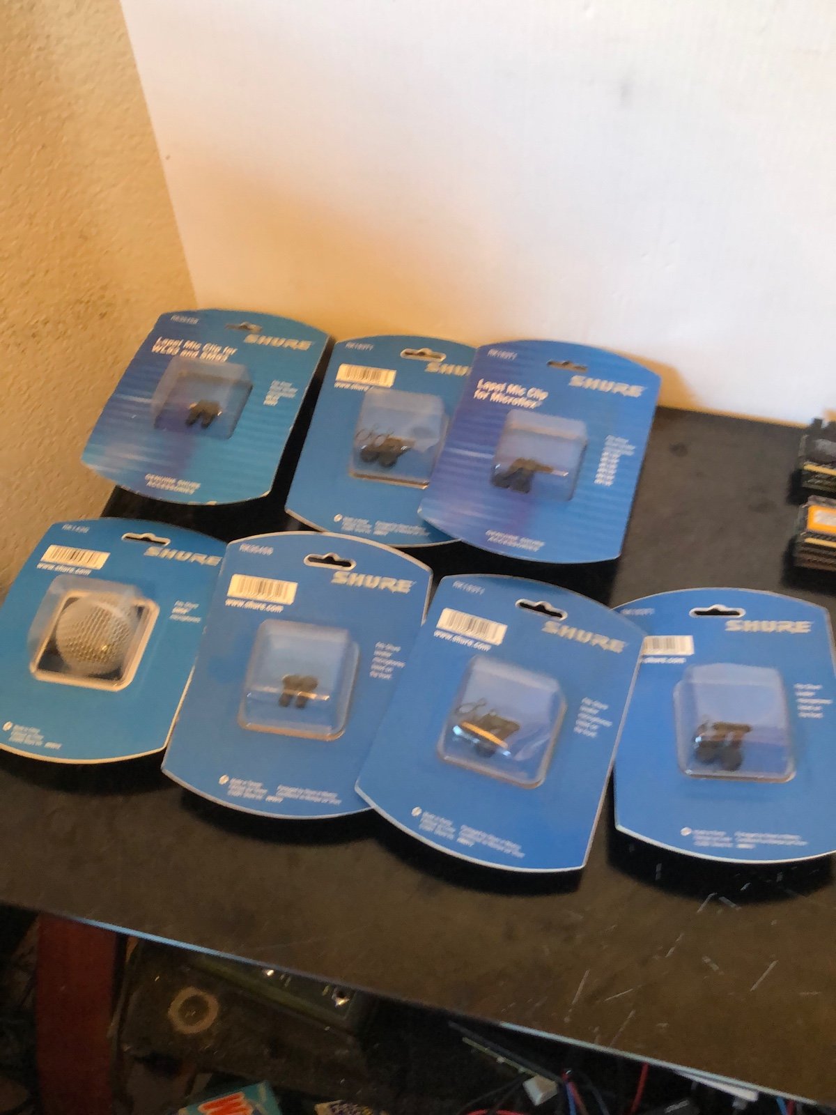 Lot Of 6 SHURE RK183T1 Lapel Tie Clip 2 Packs & 1 RK143G