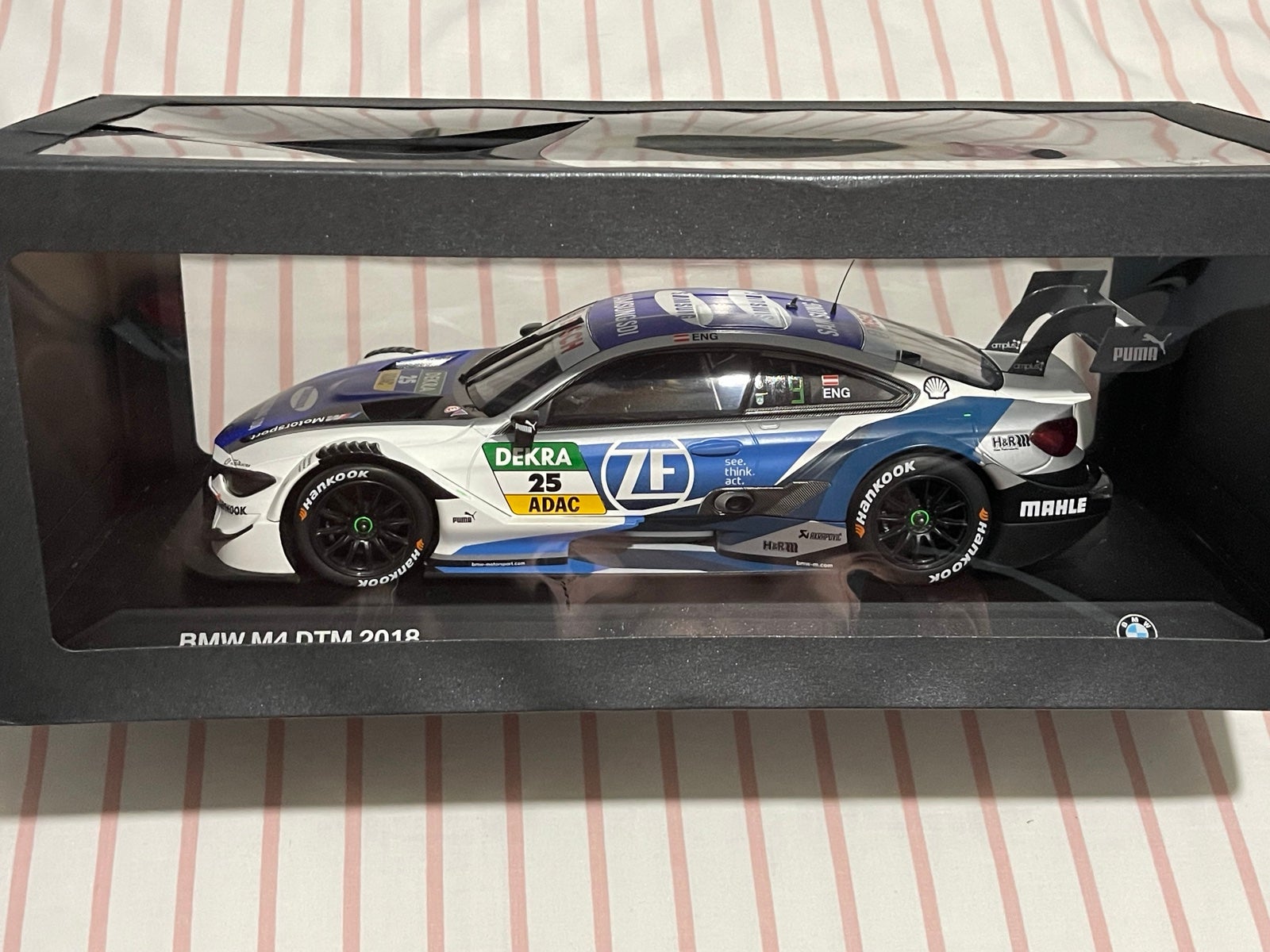 予約販売 BMW M4 Vehicles Model 1:18 RBM Team BMW Eng, Philipp 2018, DTM ミニカー