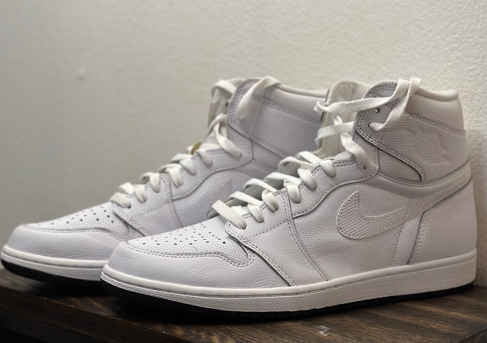 Nike Air Jordan 1 Retro High OG Shoes