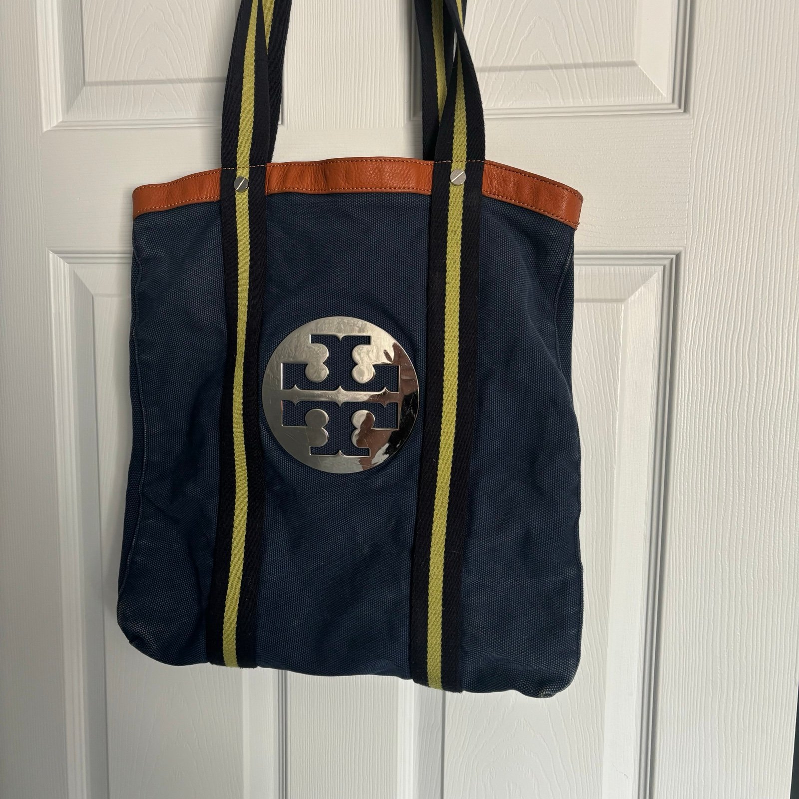Tory Burch small pacey book tote