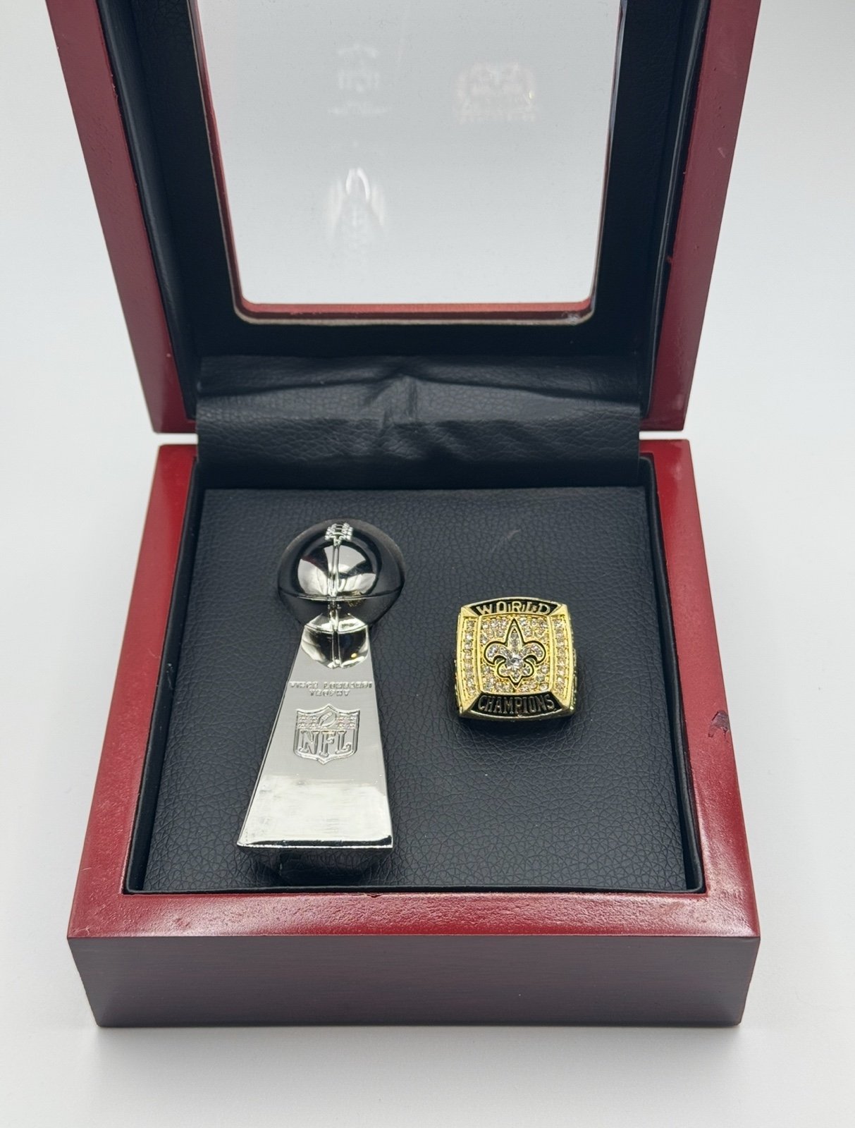 New Orleans Saints Super Bowl Championship Ring TROPHY + CASE