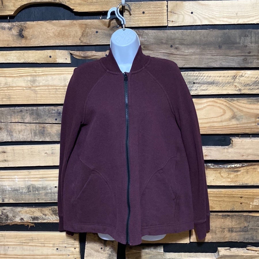Lululemon Pleat To Street Bomber Heathered Bordeaux Drama Size 6
