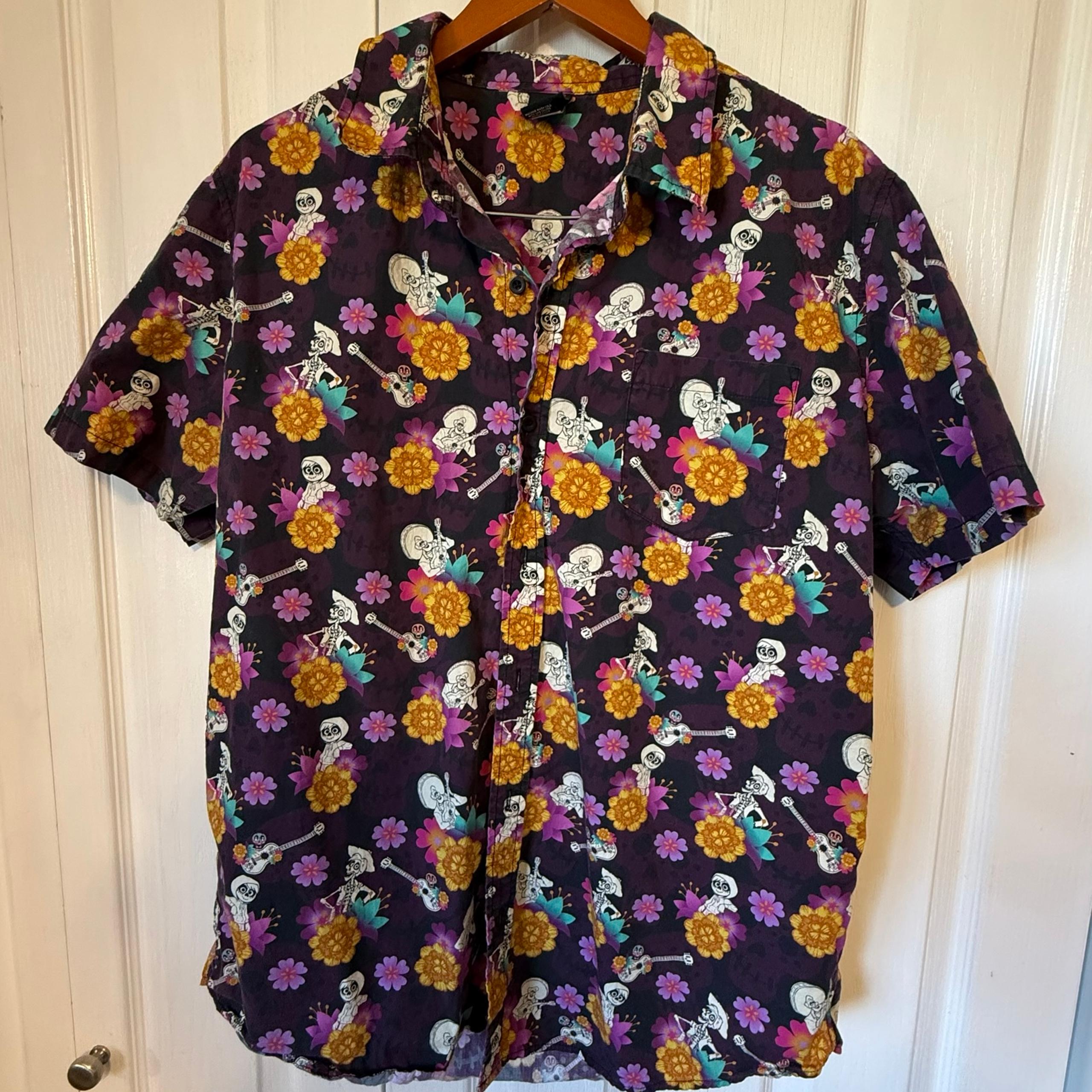 Rare Disney Coco Box Lunch Exclusive Men’s floral Skulls Shirt XL
