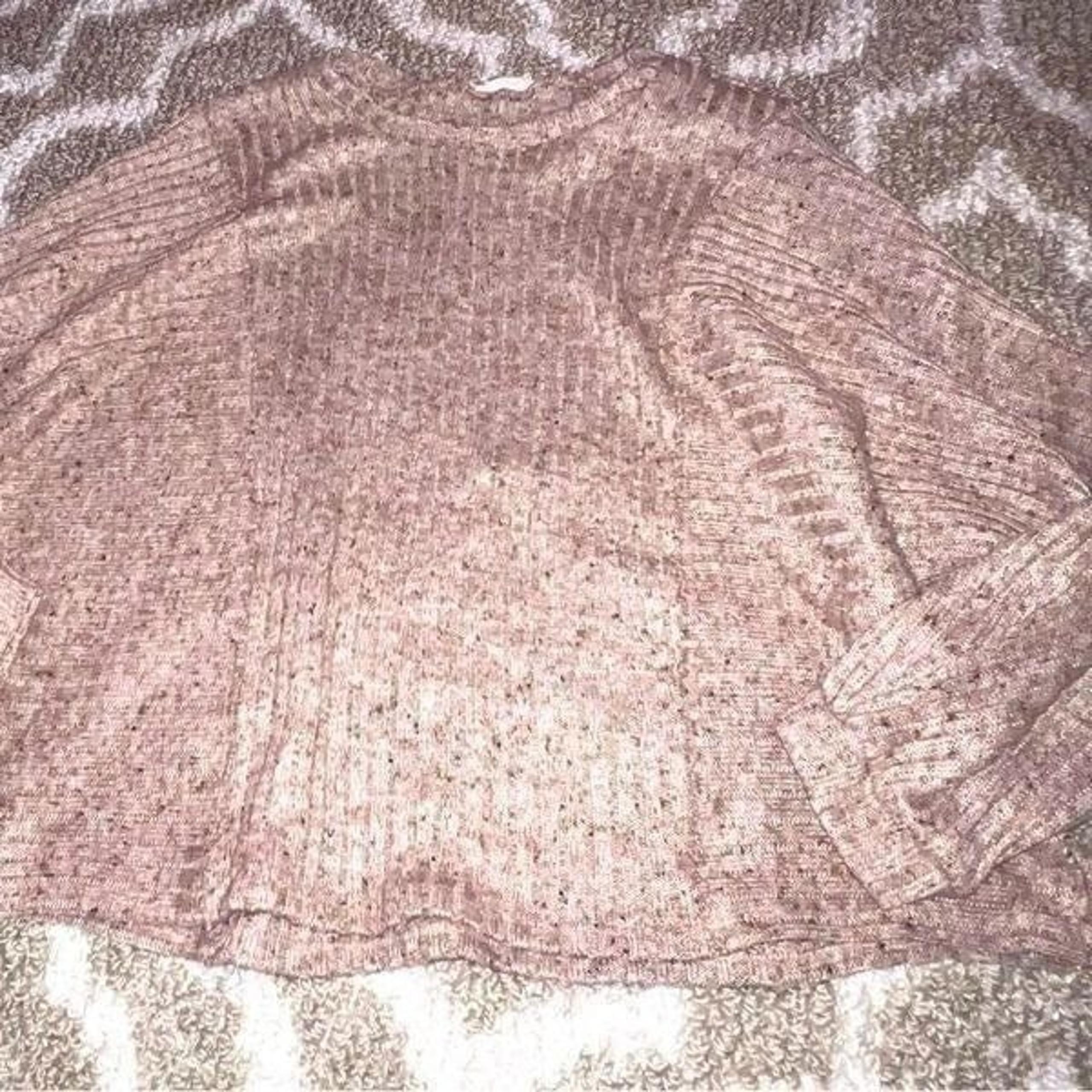 Alter’d State sweater size L