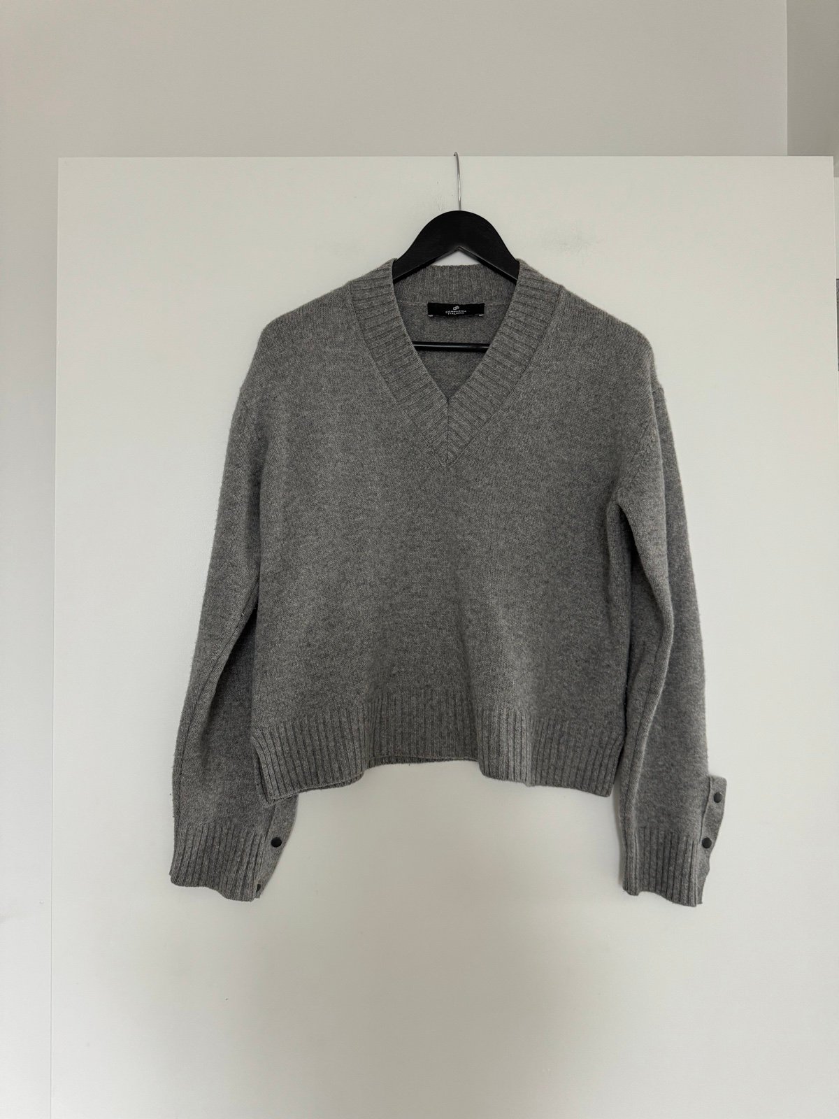 Compagnia Italiana Grey V- Neck Sweater